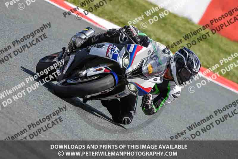 cadwell no limits trackday;cadwell park;cadwell park photographs;cadwell trackday photographs;enduro digital images;event digital images;eventdigitalimages;navarra;no limits trackdays;peter wileman photography;racing digital images;trackday digital images;trackday photos